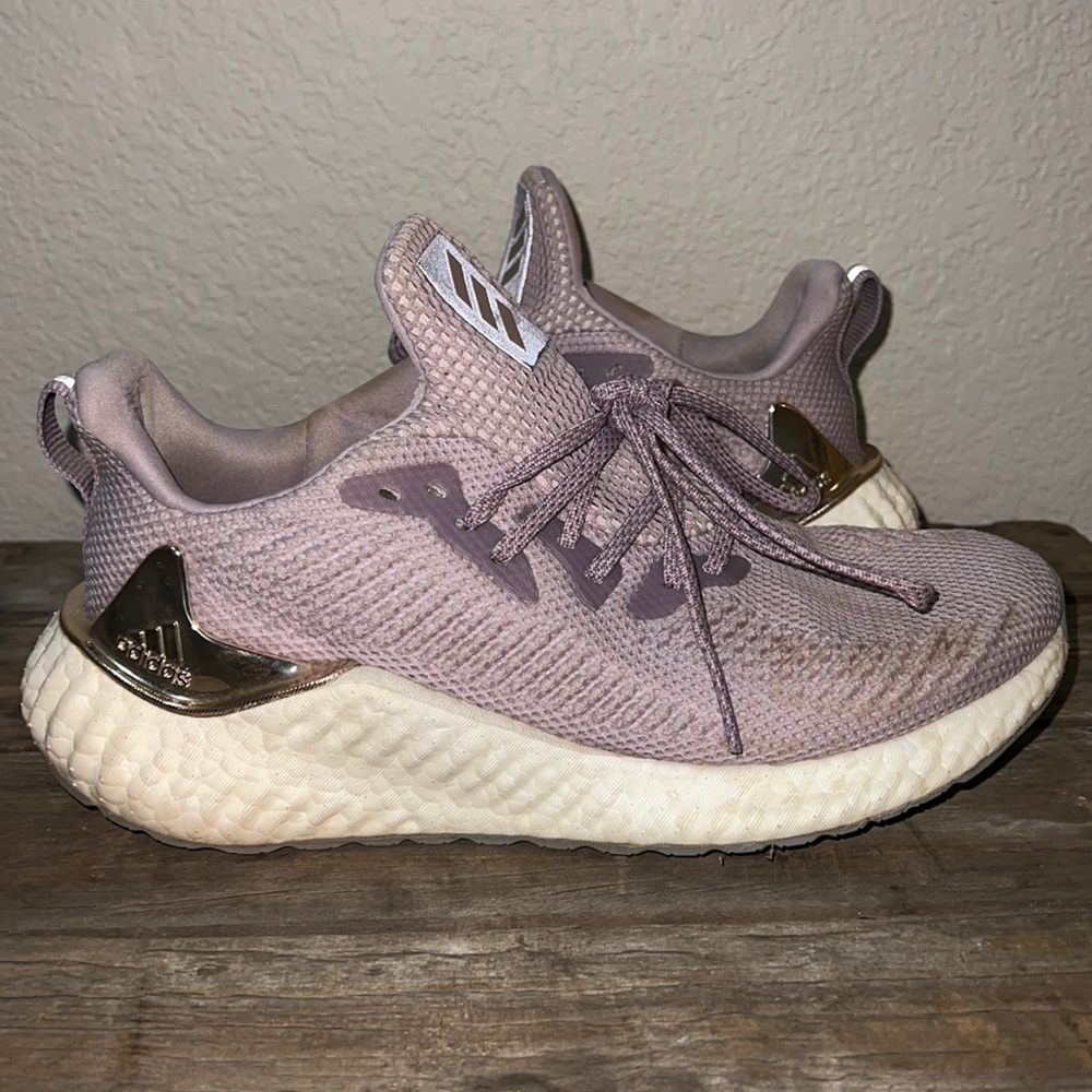 Adidas AlphaBoost SOFT VISION/COPPER METALIC/ORCHID TINT US M size 7